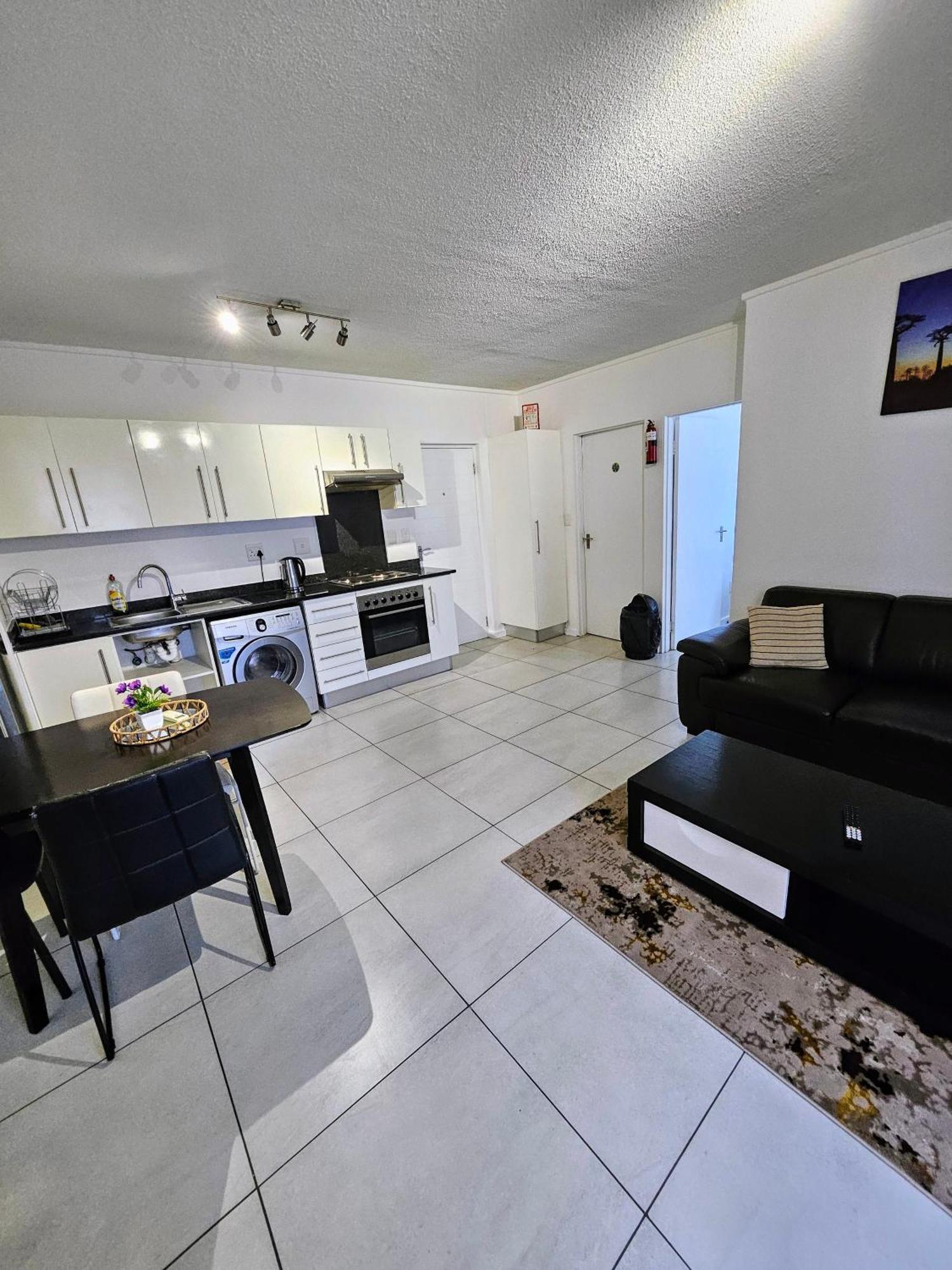 Kingelph Home-Stay Виндхук Экстерьер фото