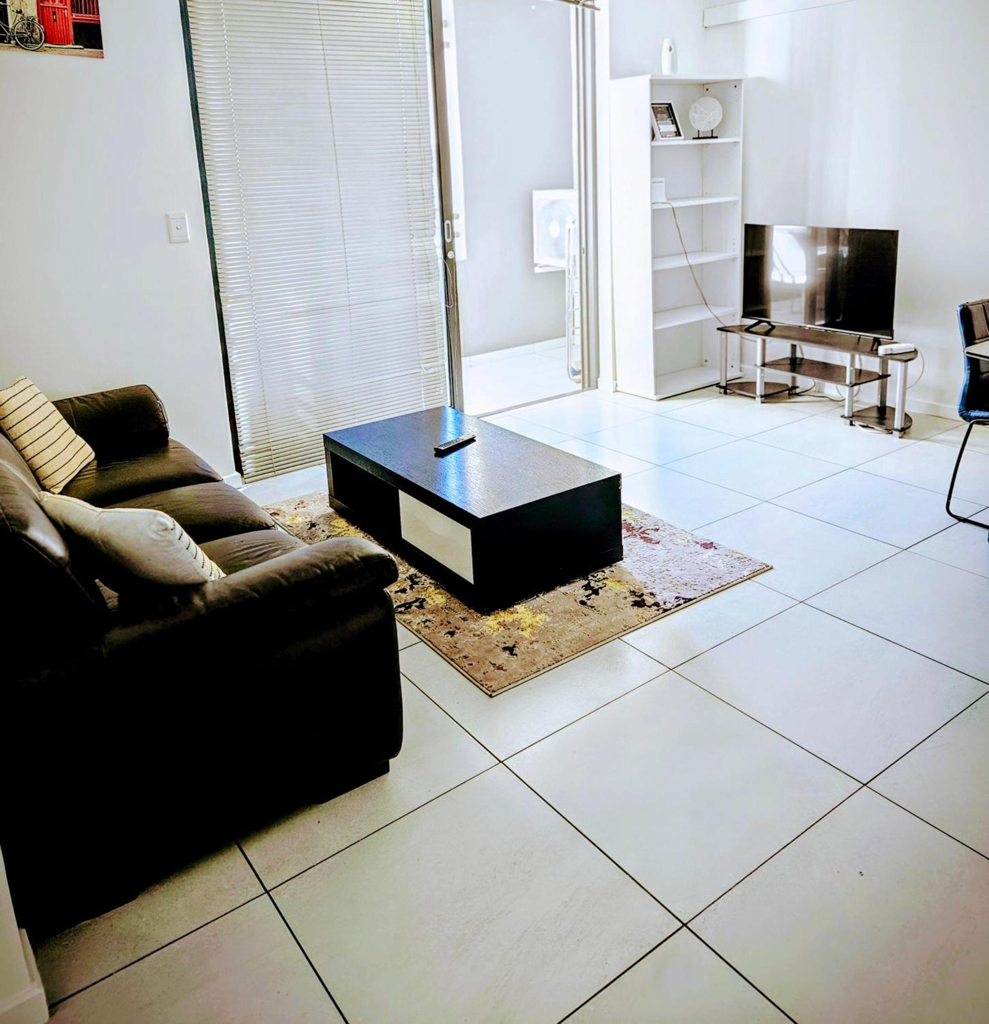 Kingelph Home-Stay Виндхук Экстерьер фото
